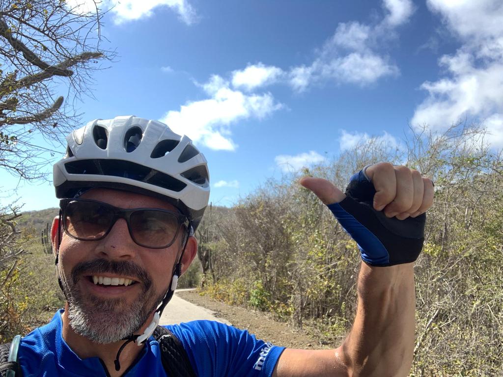 A rental bike on a Curaçao trail